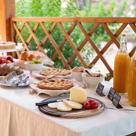 Alloggio per agriturismo Terre Della Rinascita *